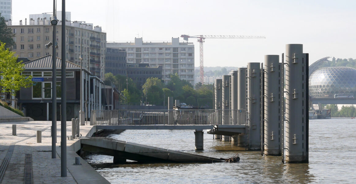 Escale fluviale à passagers